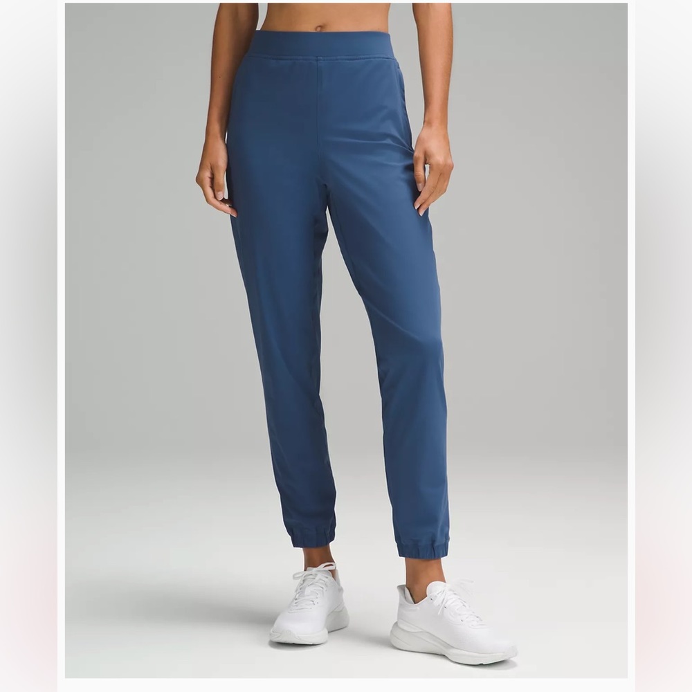 Lululemon Adapted State High Rise Jogger NWT